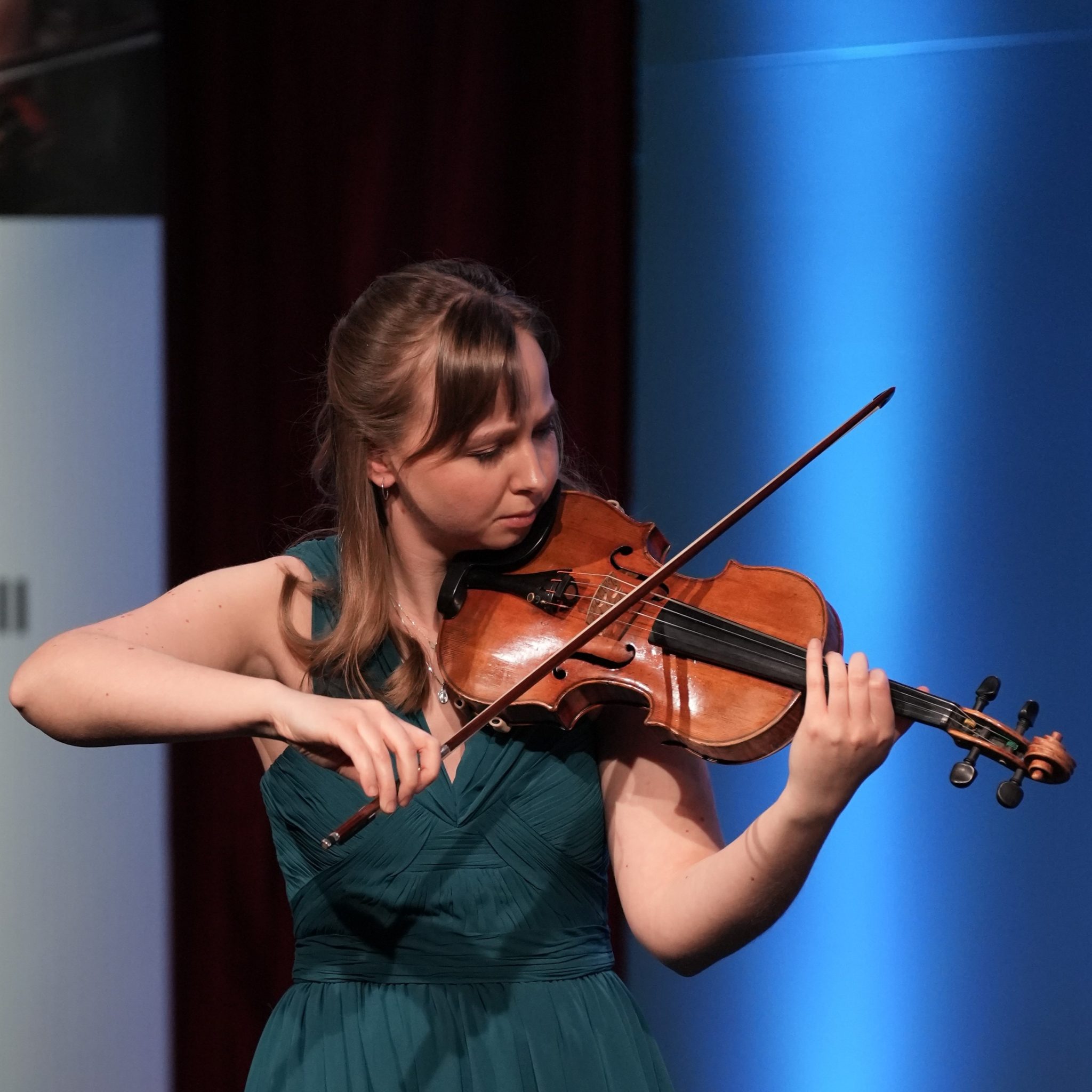 And the winner of the 2023 Michael Hill International Violin ...